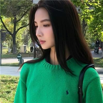 唯独我不屈在唱